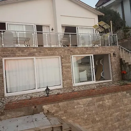 Arikan Tatil Evi *